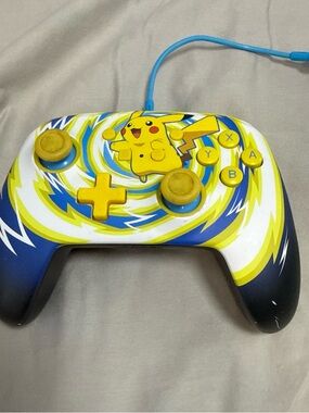Pikachu Wired Game Controller - Yellow & Blue Nintendo switch tested working
